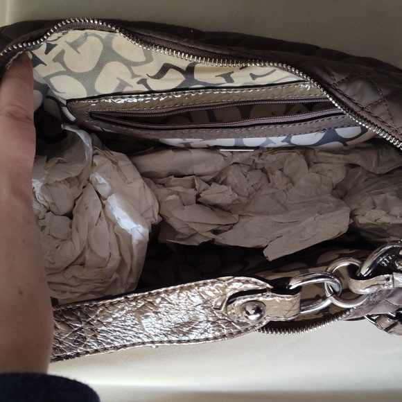 Purse - Picture 3 of 5